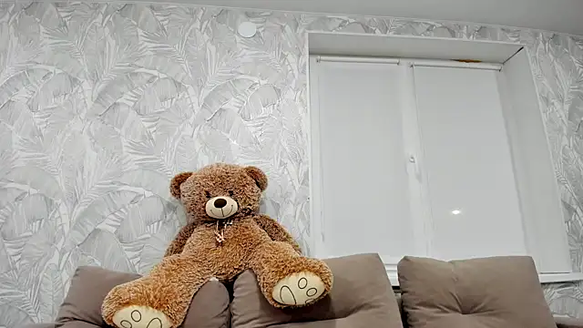 Snapshot of Karina_sunny chatting on 02-24-25, 01:46 Karina sunny online show from 02-24-25, 01:46