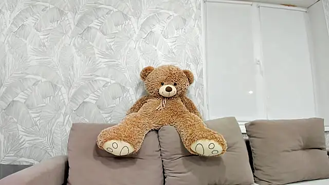 Snapshot of Karina_sunny chatting on 03-06-25, 07:54 Karina sunny online show from 03-06-25, 07:54