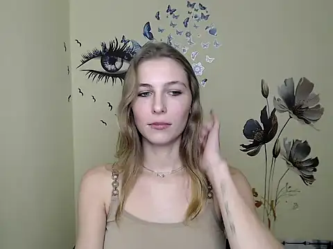 StrangerGi online show from 12-04-24, 04:05