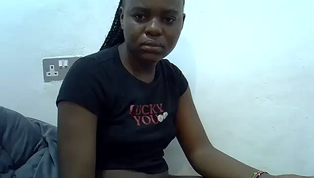 Snapshot of dirtyshowgirl chatting on 07-11-26, 03:42 dirtyshowgirl online show from 07-11-26, 03:42