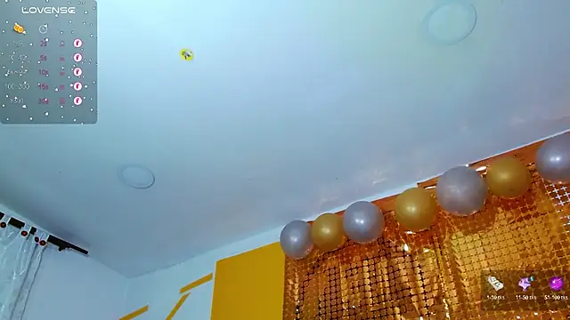 Snapshot of Matthew_Boy_ chatting on 01-27-25, 07:35 Matthew Boy  online show from 01-27-25, 07:35