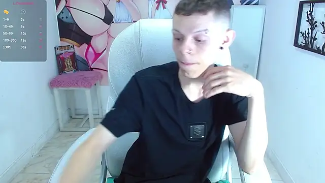 Snapshot of Matthew_Boy_ chatting on 03-15-25, 08:32 Matthew Boy  online show from 03-15-25, 08:32