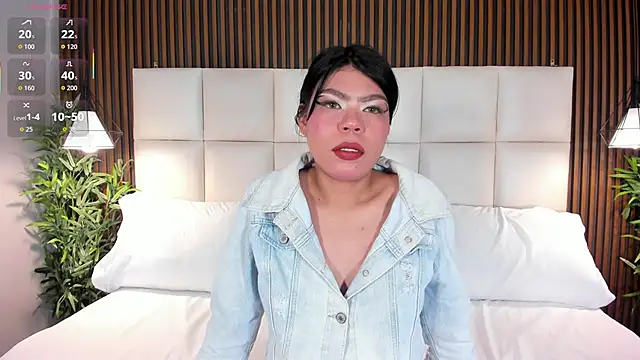 CailynBrowm online show from 12-23-25, 04:10