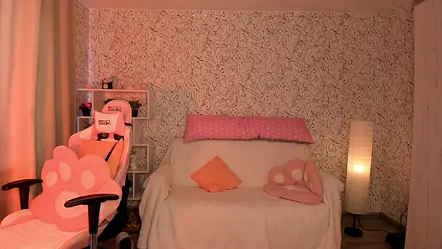 luna cross online show from 03-19-25, 07:29