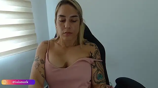 Isis69  online show from 09-10-25, 07:25