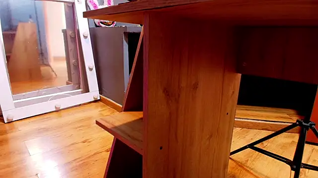 Snapshot of Logan_Rob1 chatting on 02-24-26, 03:54 Logan Rob1 online show from 02-24-26, 03:54