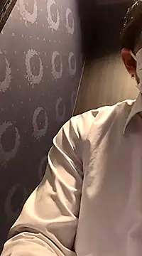 Snapshot of RYOTA8888888888 chatting on 02-17-25, 07:15 RYOTA8888888888 online show from 02-17-25, 07:15