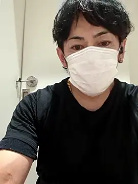 Snapshot of RYOTA8888888888 chatting on 10-10-25, 05:23 RYOTA8888888888 online show from 10-10-25, 05:23