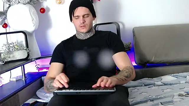 CarterCole online show from 12-30-24, 04:29