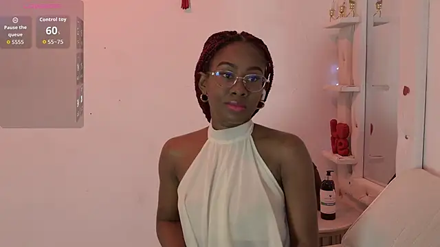 Snapshot of _exoticcouple69_ chatting on 11-18-25, 12:09 exoticcouple69 online show from 11-18-25, 12:09