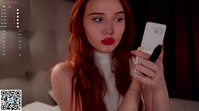 Snapshot of KleinGlif chatting on 01-15-25, 05:19 KleinGlif online show from 01-15-25, 05:19