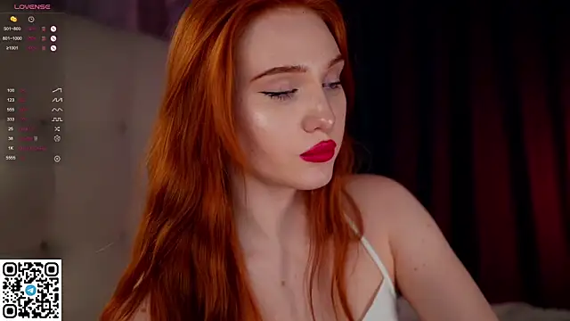 Snapshot of KleinGlif chatting on 01-15-25, 09:13 KleinGlif online show from 01-15-25, 09:13