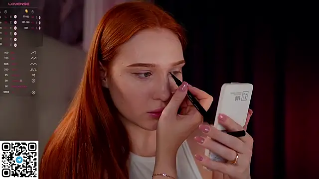 Snapshot of KleinGlif chatting on 01-19-25, 05:05 KleinGlif online show from 01-19-25, 05:05