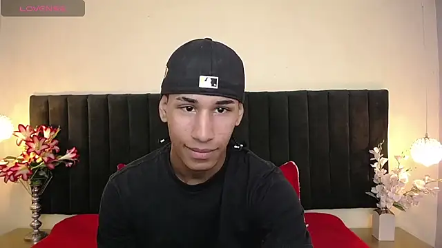 soft attraction online show from 03-21-26, 08:23