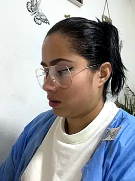 Snapshot of Sweet__Nurse1 chatting on 11-24-25, 06:29 Sweet Nurse1 online show from 11-24-25, 06:29