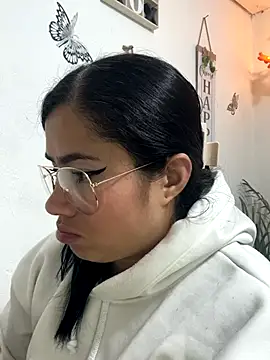 Snapshot of Sweet__Nurse1 chatting on 12-05-25, 02:03 Sweet Nurse1 online show from 12-05-25, 02:03