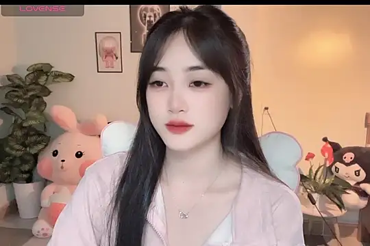  Aimy  online show from 11-30-25, 04:33