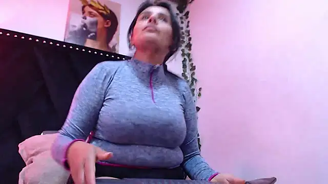  Marcela   online show from 09-20-25, 12:28