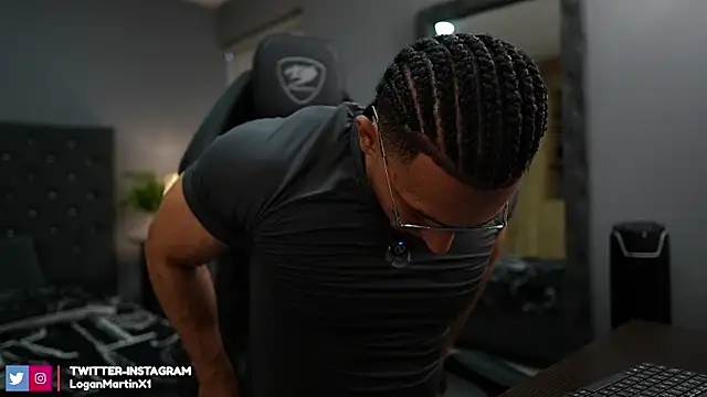 Martin Logan online show from 10-24-25, 09:22