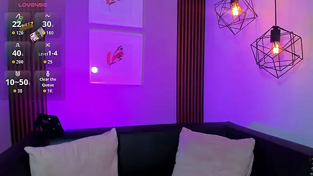 Nahiajhonson  online show from 03-10-26, 12:32