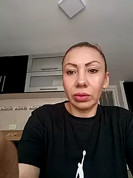 coral smitth online show from 02-13-25, 03:56