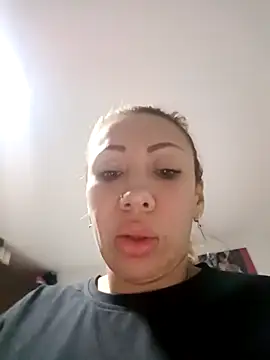 coral smitth online show from 02-14-25, 12:51