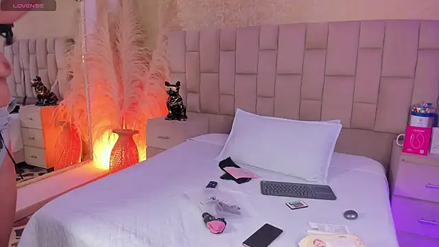 EmmaTorres  online show from 01-12-26, 09:53