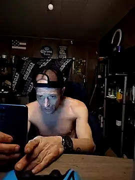 Snapshot of omgkidisthaone chatting on 03-18-25, 04:04 omgkidisthaone online show from 03-18-25, 04:04