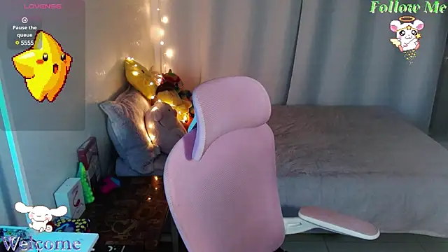 mily milk  online show from 01-15-25, 09:24