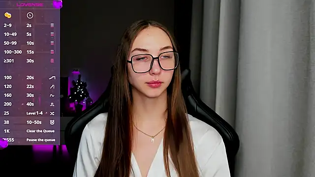 Sm0ly online show from 01-31-25, 01:33