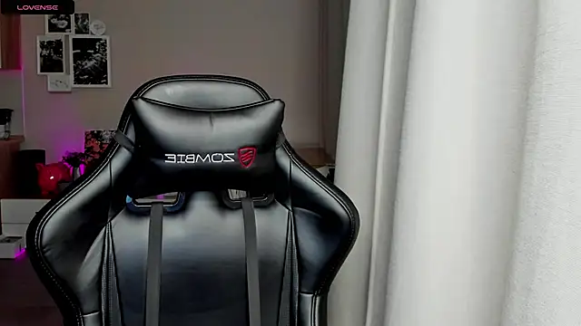 Sm0ly online show from 02-11-25, 01:41