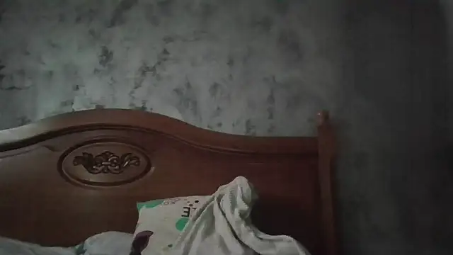 Snapshot of milfmomxx chatting on 11-09-25, 11:41 milfmomxx online show from 11-09-25, 11:41