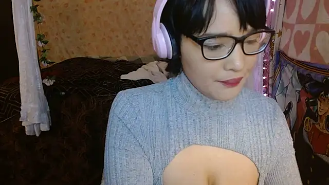 Snapshot of nomichuu chatting on 05-27-26, 05:26 nomichuu online show from 05-27-26, 05:26