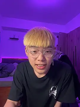 Hitoshi1210 online show from 03-10-26, 07:52