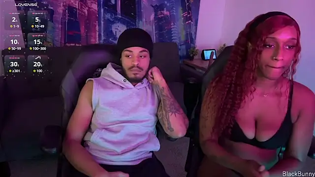 Snapshot of BlackBunny0222 chatting on 10-23-25, 12:37 BlackBunny0222 online show from 10-23-25, 12:37