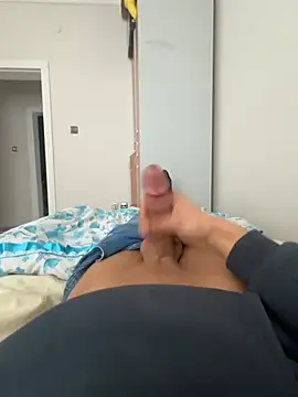 Snapshot of eglence-bebegim chatting on 01-20-25, 02:14 eglence-bebegim online show from 01-20-25, 02:14