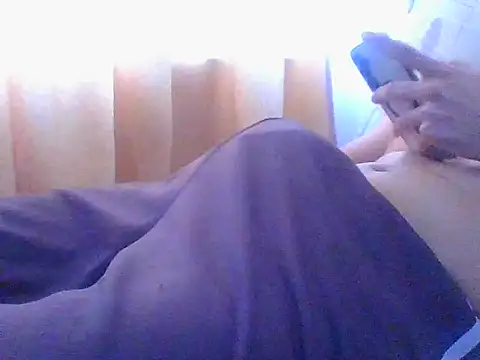 Snapshot of Juan2323hot chatting on 03-13-26, 09:10 Juan2323hot online show from 03-13-26, 09:10