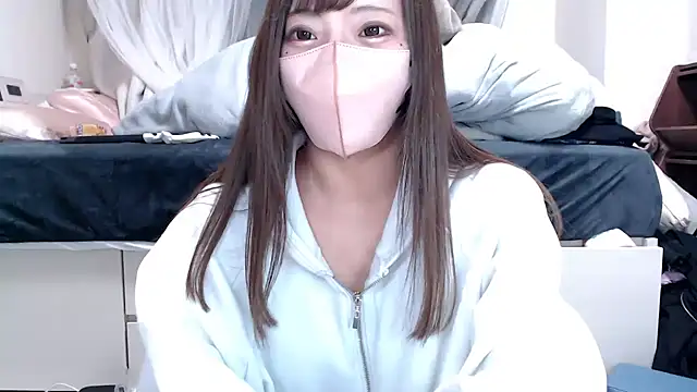  chanMOMO  online show from 03-05-25, 07:17