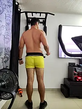 Snapshot of LatinMar chatting on 03-17-25, 12:46 LatinMar online show from 03-17-25, 12:46