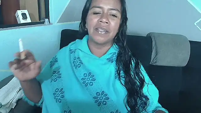 Snapshot of saggil23 chatting on 04-23-26, 04:35 saggil23 online show from 04-23-26, 04:35