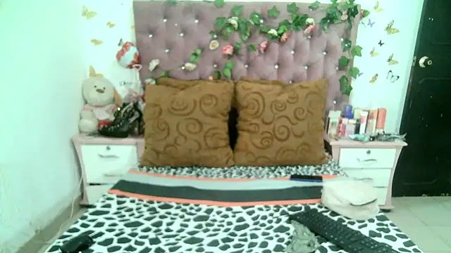 ValeriaTsx online show from 01-18-26, 08:45