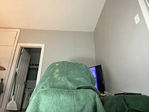 ChiRaqb8 online show from 02-07-26, 01:42