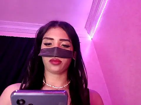 ---sophia--- online show from 10-01-25, 07:20