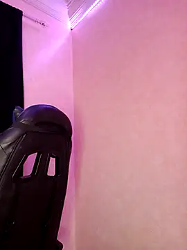 ---sophia--- online show from 12-02-25, 09:10