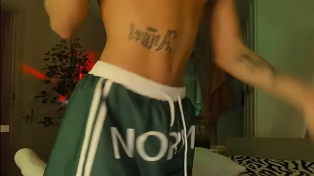 agelandreww online show from 01-06-26, 02:43