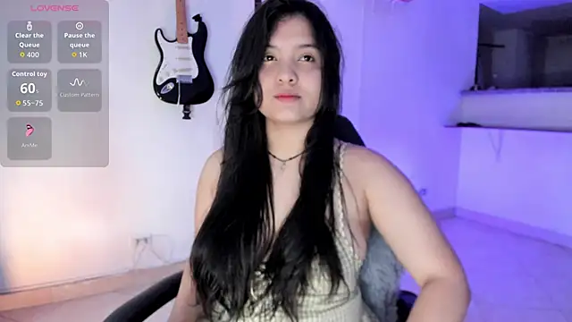 Snapshot of lilpervertgirl chatting on 02-14-26, 08:27 lilpervertgirl online show from 02-14-26, 08:27