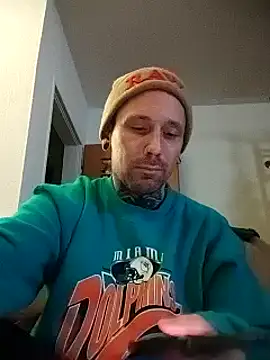 Snapshot of Schabernack1990 chatting on 12-29-24, 12:09 Schabernack1990 online show from 12-29-24, 12:09