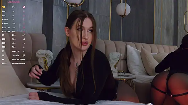 Chanel  May online show from 03-11-25, 01:01