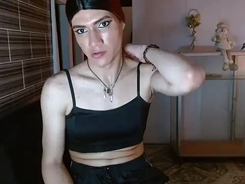 luna grans 777 online show from 02-09-25, 10:00