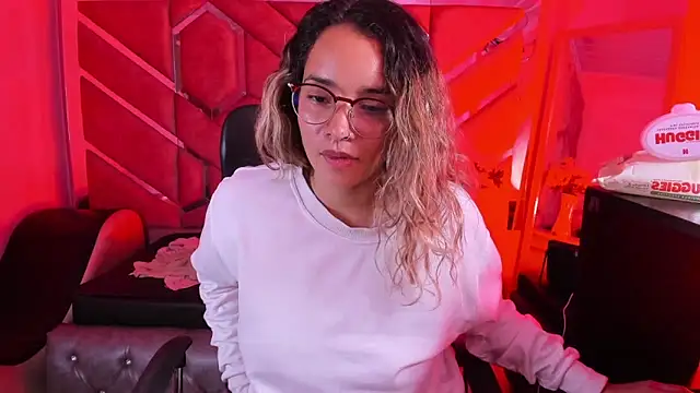 Olivia Fox69 online show from 02-04-26, 03:56